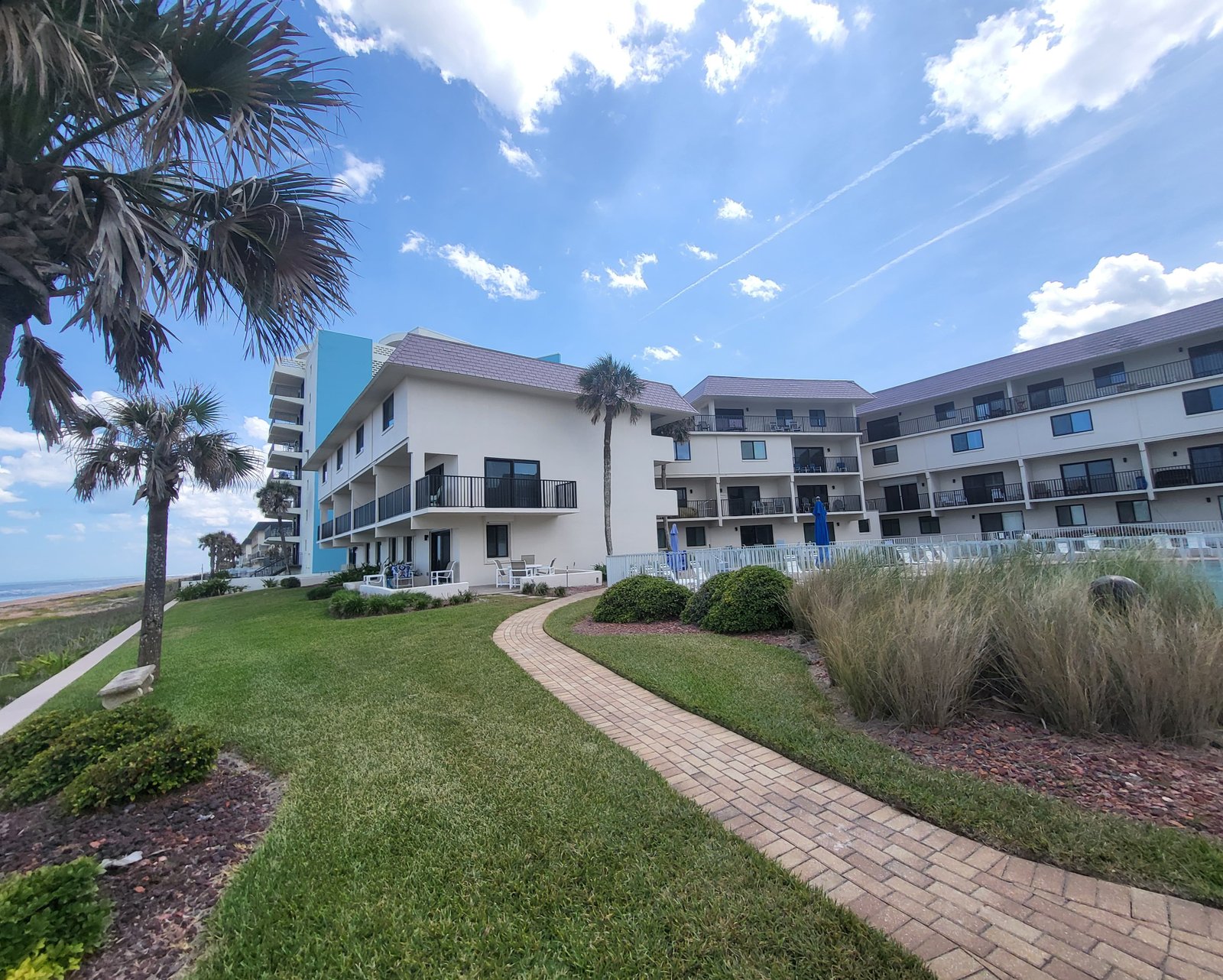 Bent Palm Club community photo